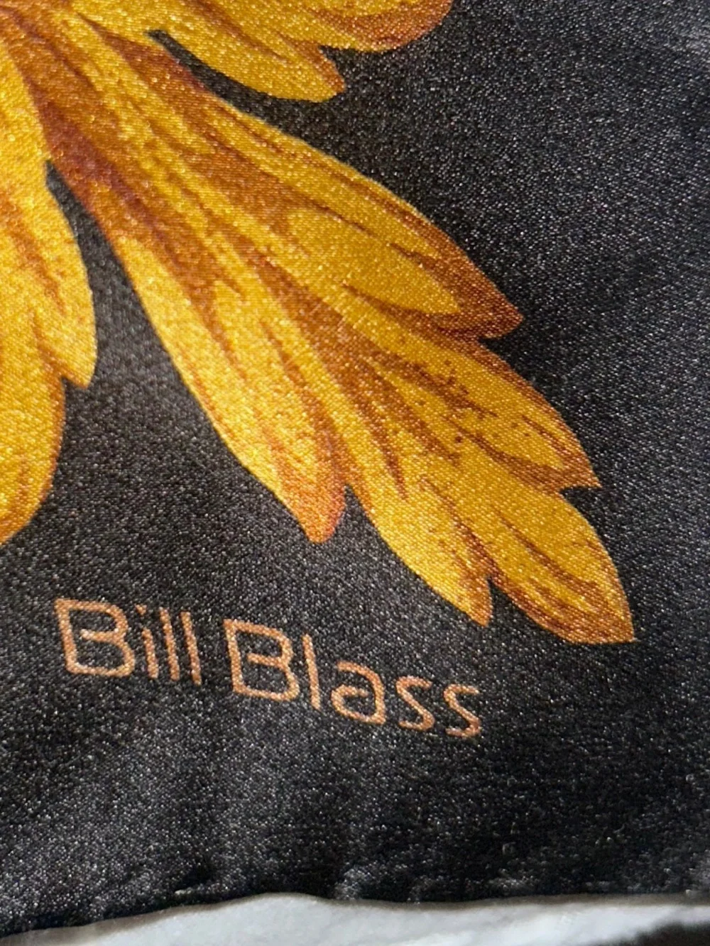 Bill Blass Vintage 100% Silk HOLIDAY red gold poinsettias floral scarf